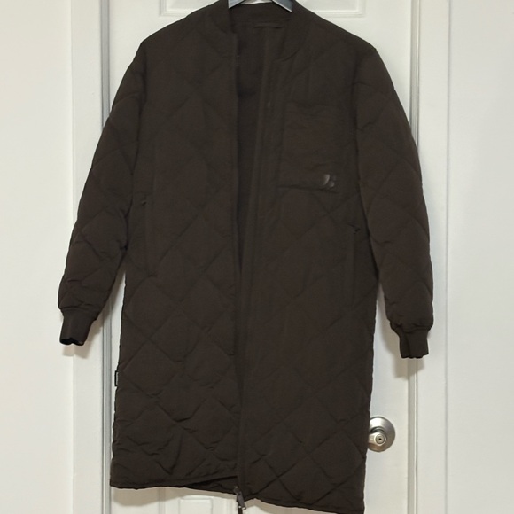 Frank & Oak Skyline Reversible Maxi Bomber - Picture 2 of 3